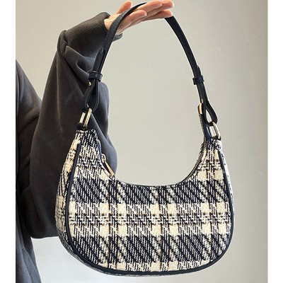 Bag female messenger niche design  single shoulder armpit handbag